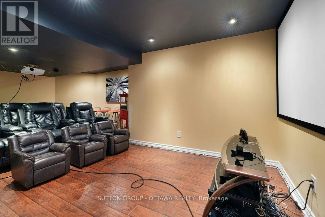 5 Escade Drive, Ottawa, ON, K2G 6R9 - 44