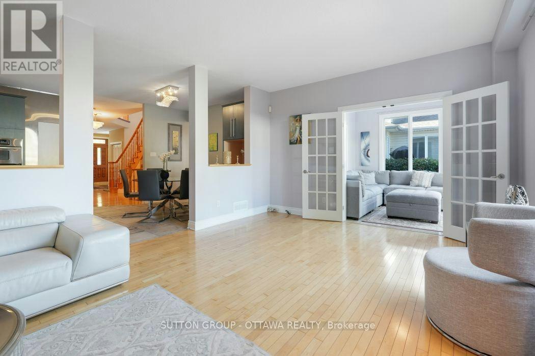 5 Escade Drive, Ottawa, ON, K2G 6R9 - 18