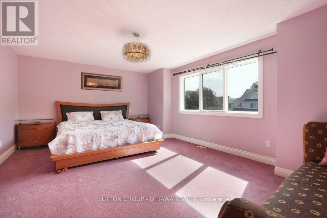 5 Escade Drive, Ottawa, ON, K2G 6R9 - 35
