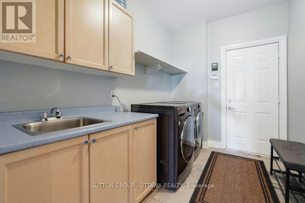 5 Escade Drive, Ottawa, ON, K2G 6R9 - 16