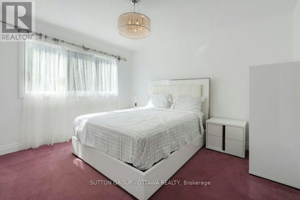 5 Escade Drive, Ottawa, ON, K2G 6R9 - 33