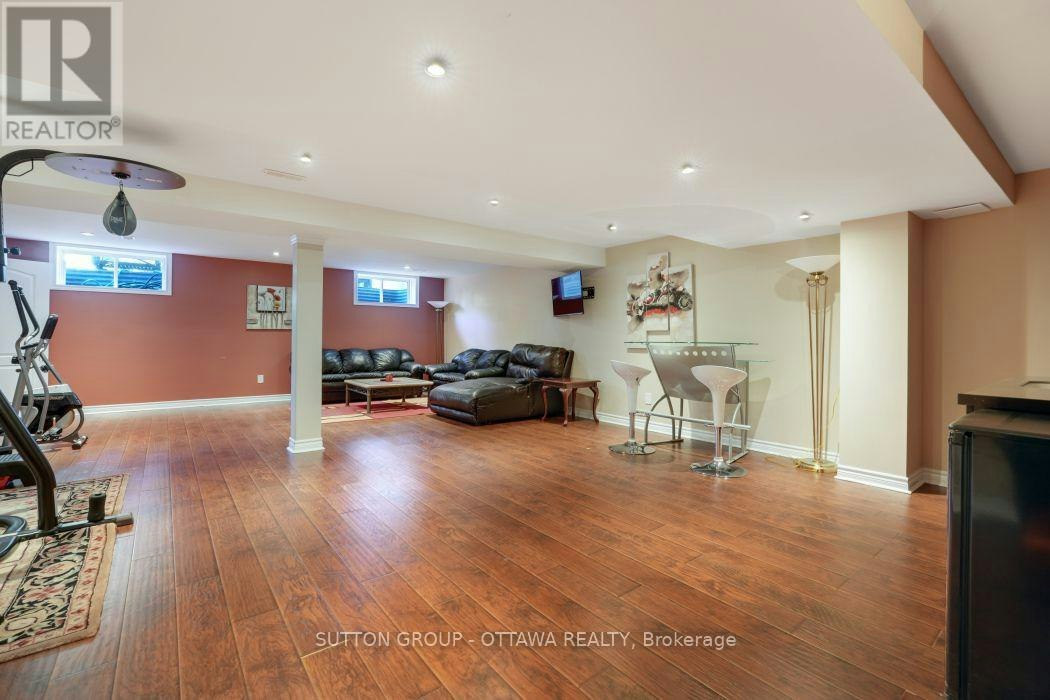 5 Escade Drive, Ottawa, ON, K2G 6R9 - 42