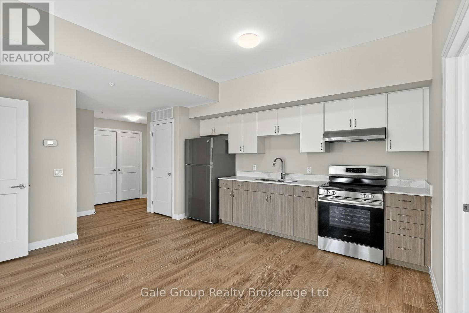 414-785 Southwood Way, Woodstock, ON, N4V 1G5 - 4
