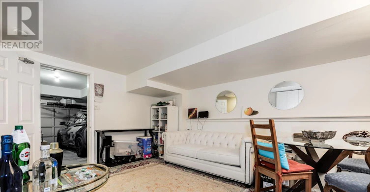 17 Krawchuk Lane, Toronto, ON, M4G 4H4 - 35