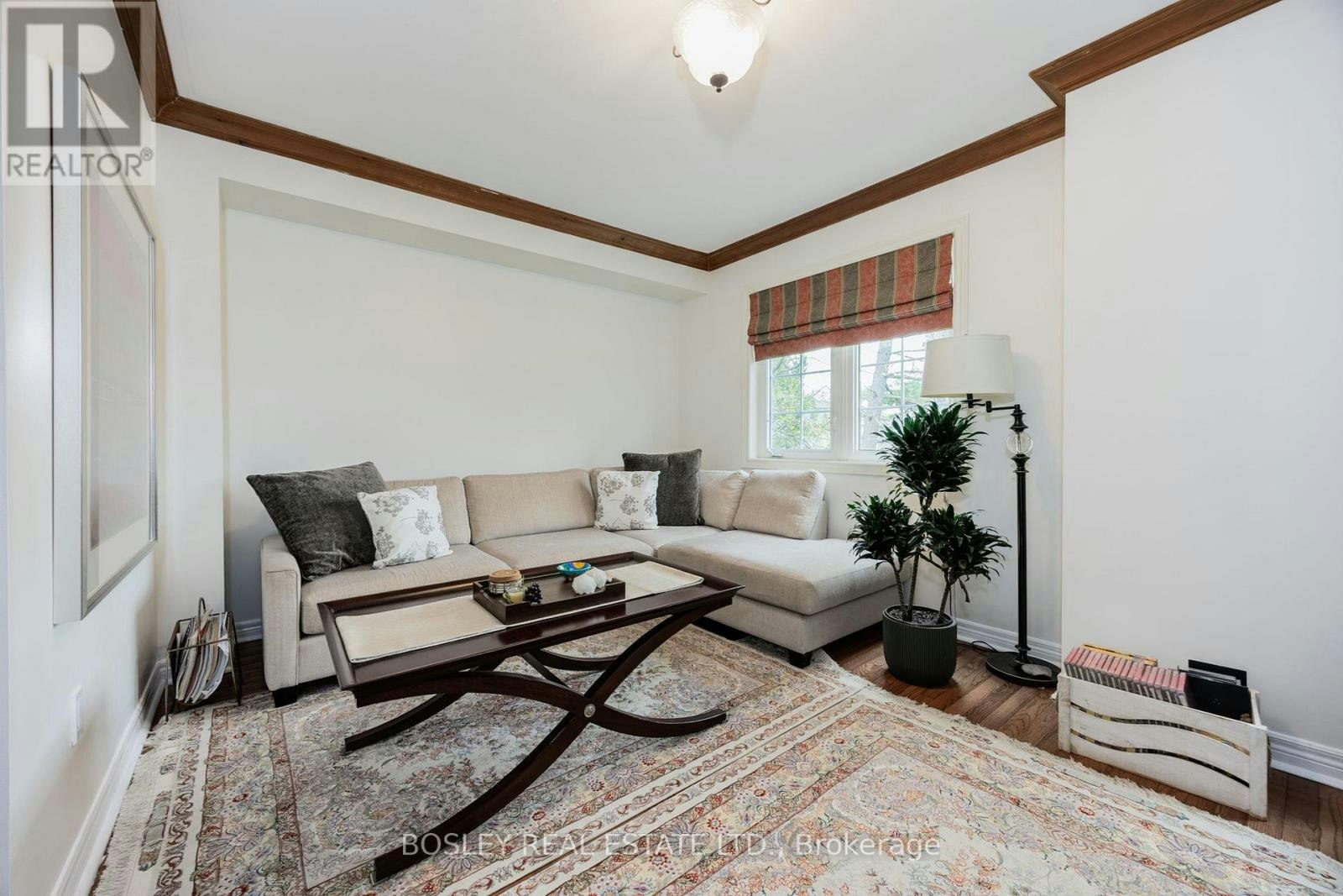 17 Krawchuk Lane, Toronto, ON, M4G 4H4 - 29