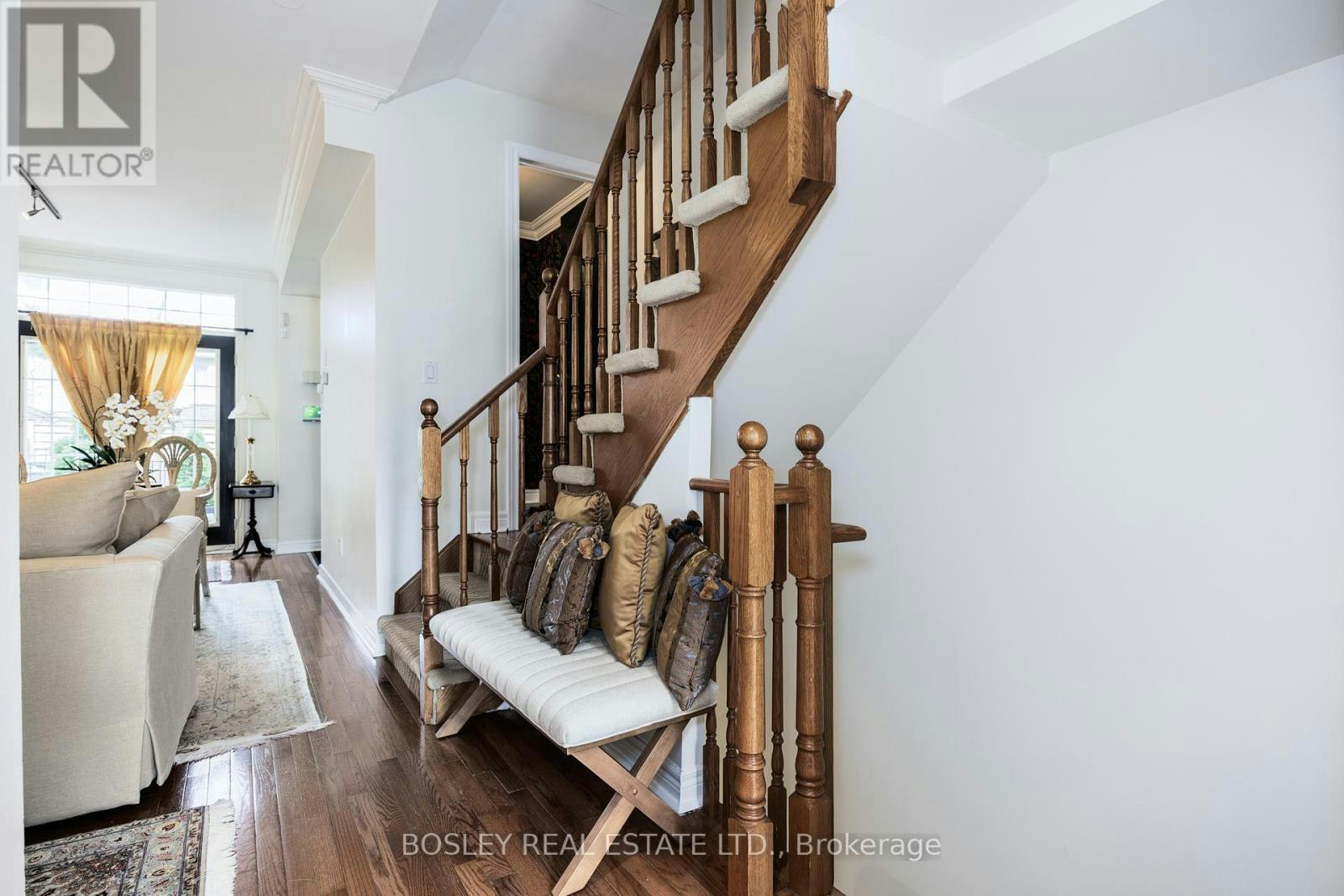 17 Krawchuk Lane, Toronto, ON, M4G 4H4 - 7