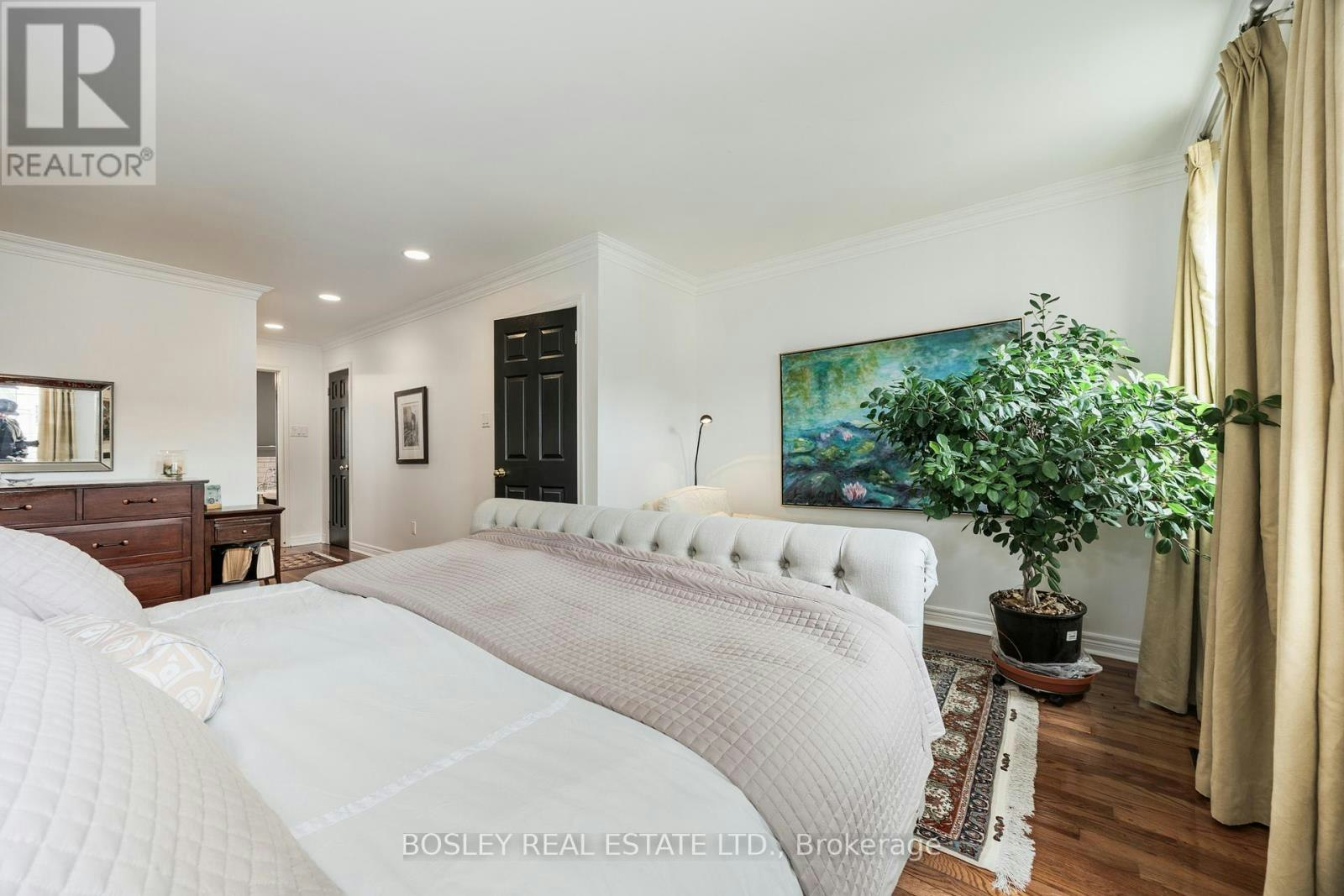 17 Krawchuk Lane, Toronto, ON, M4G 4H4 - 19