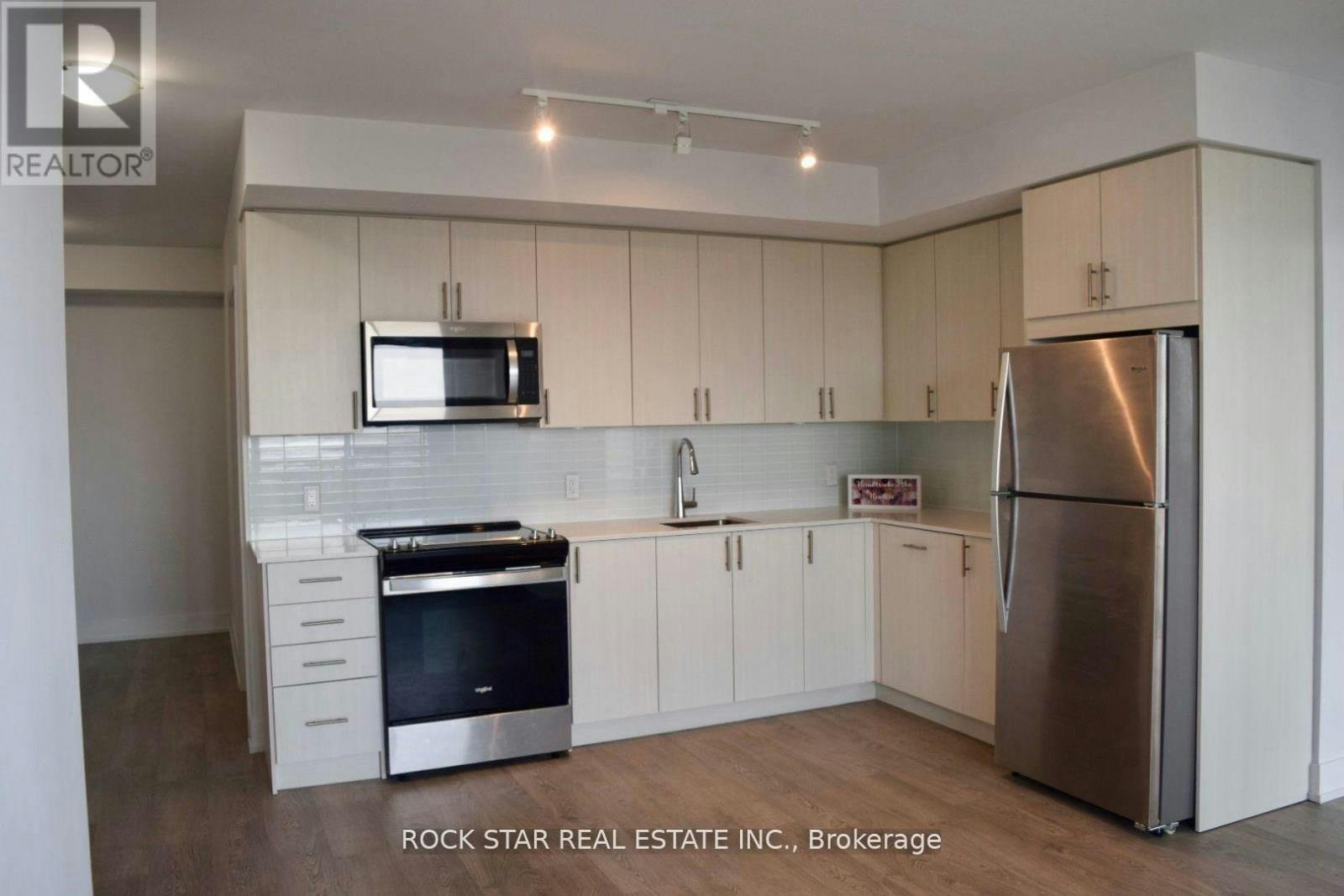 1817-2550 Simcoe Street N, Oshawa, ON, L1L 0R5 - 10