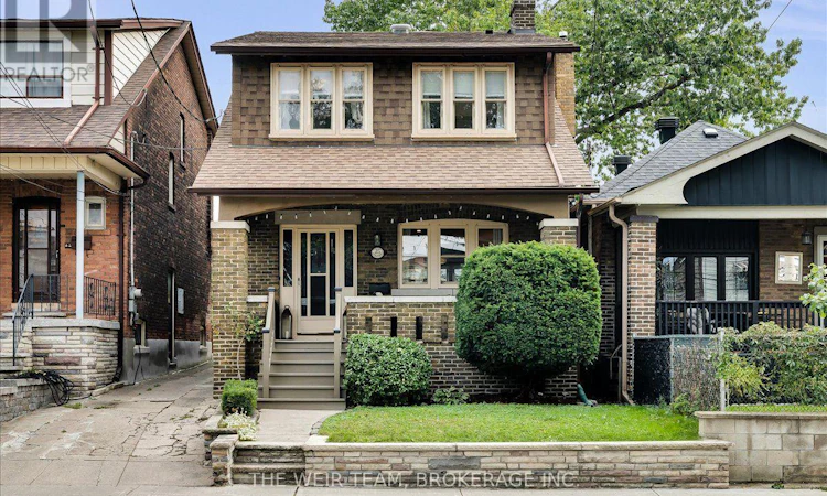25 Oak Park Avenue