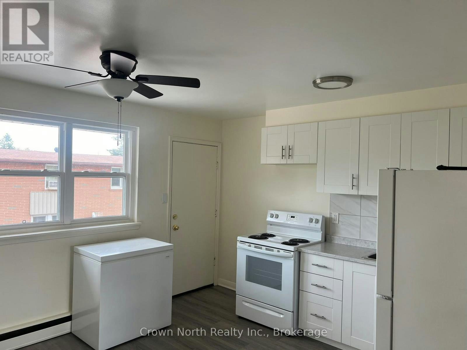 4-239 Montrave Avenue, Oshawa, ON, L1J 4R9 - 10