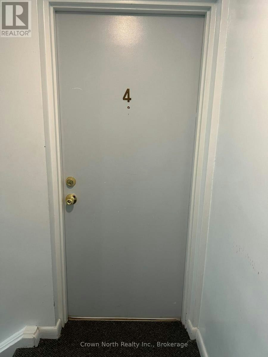 4-239 Montrave Avenue, Oshawa, ON, L1J 4R9 - 2