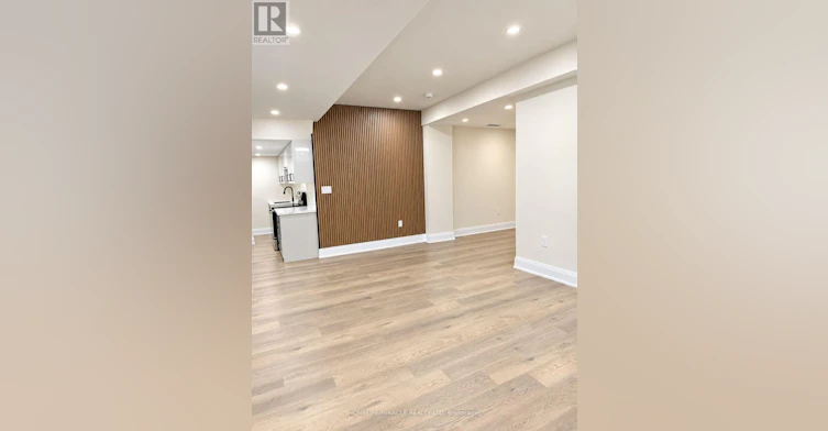 63 Endless Circle, Vaughan, ON, L4H 4N8 - 2