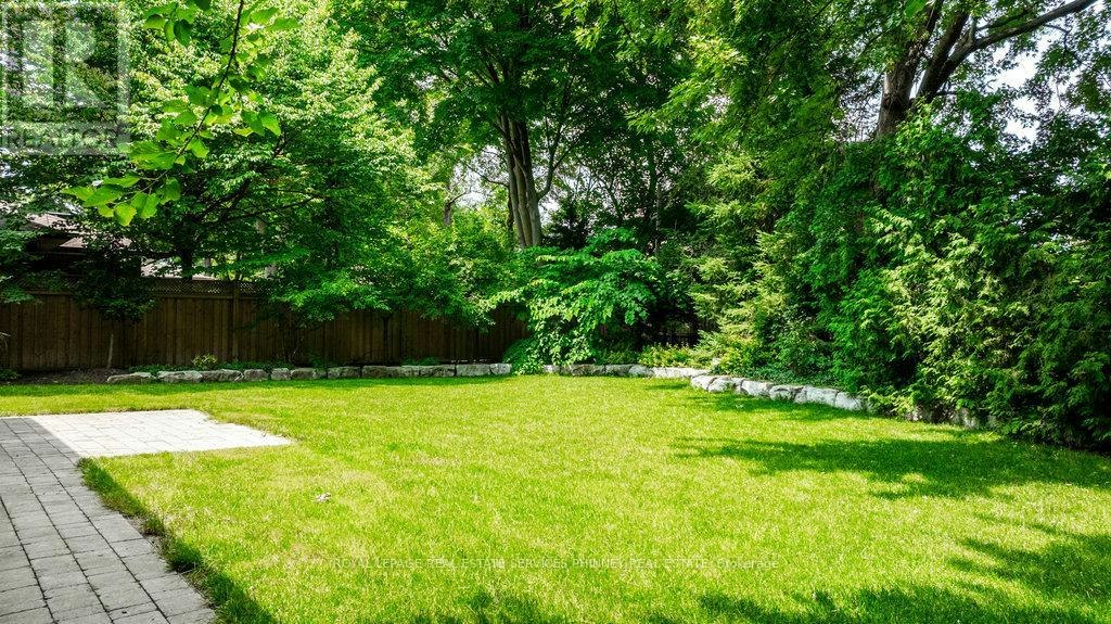 1569 Wembury Road, Mississauga, ON, L5J 2L8 - 39