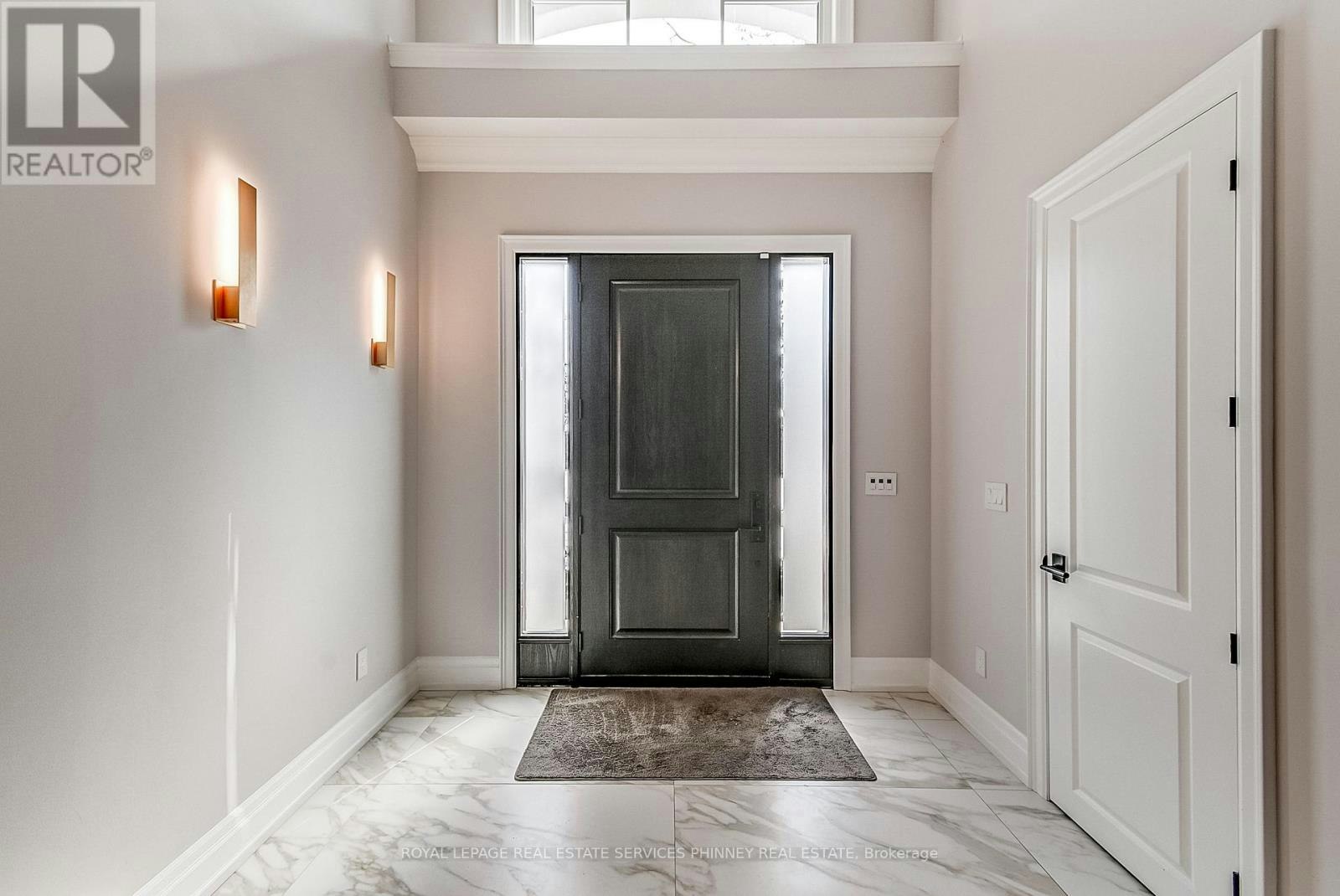 1569 Wembury Road, Mississauga, ON, L5J 2L8 - 3