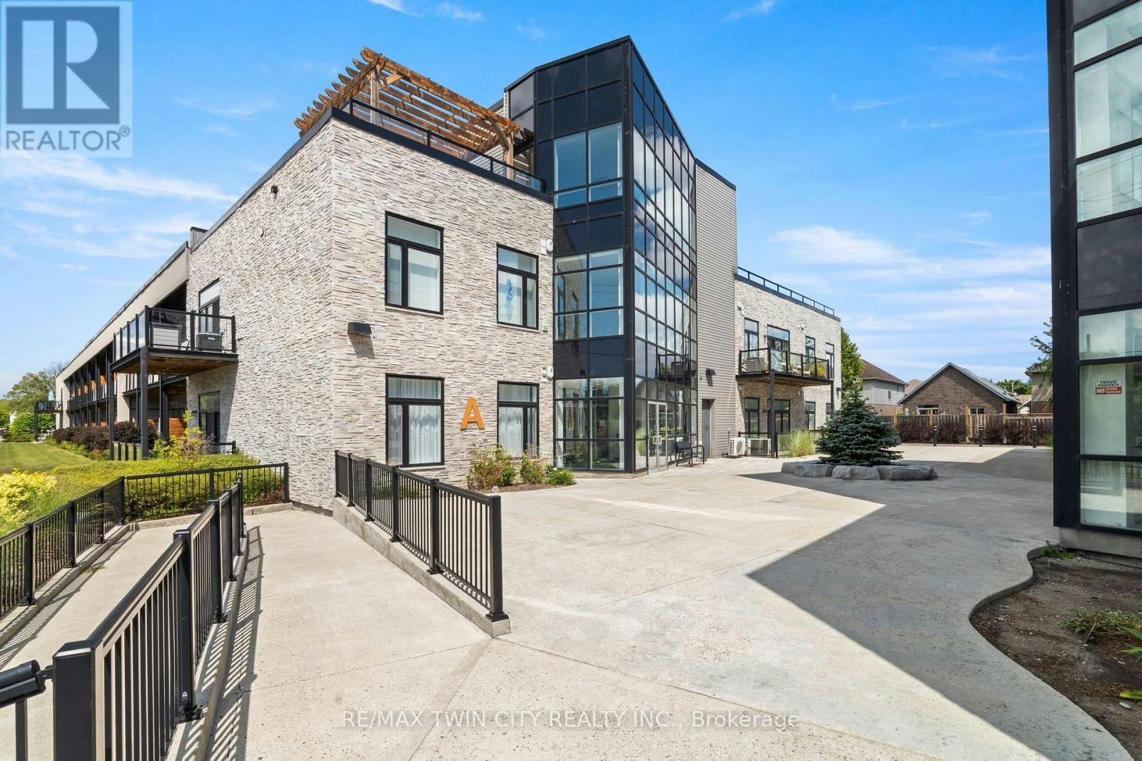 A-207 85 A Building Morrell Street, Brantford, ON, N3T 4J6