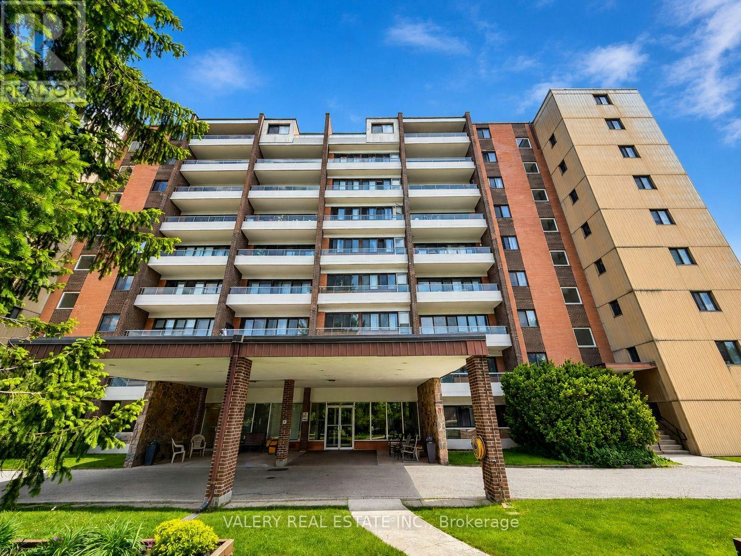 803-671 Woolwich Street, Guelph, ON, N1H 3Y9