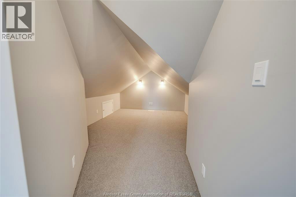 13902 Riverside Drive, Tecumseh, ON, N8W 1B6 - 24