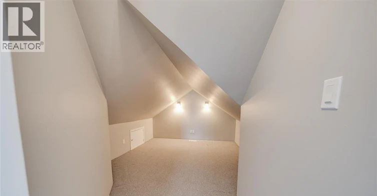 13902 Riverside Drive, Tecumseh, ON, N8W 1B6 - 24
