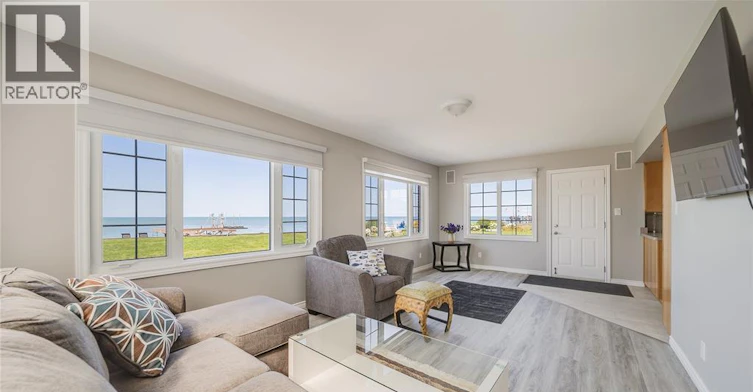 13902 Riverside Drive, Tecumseh, ON, N8W 1B6 - 15