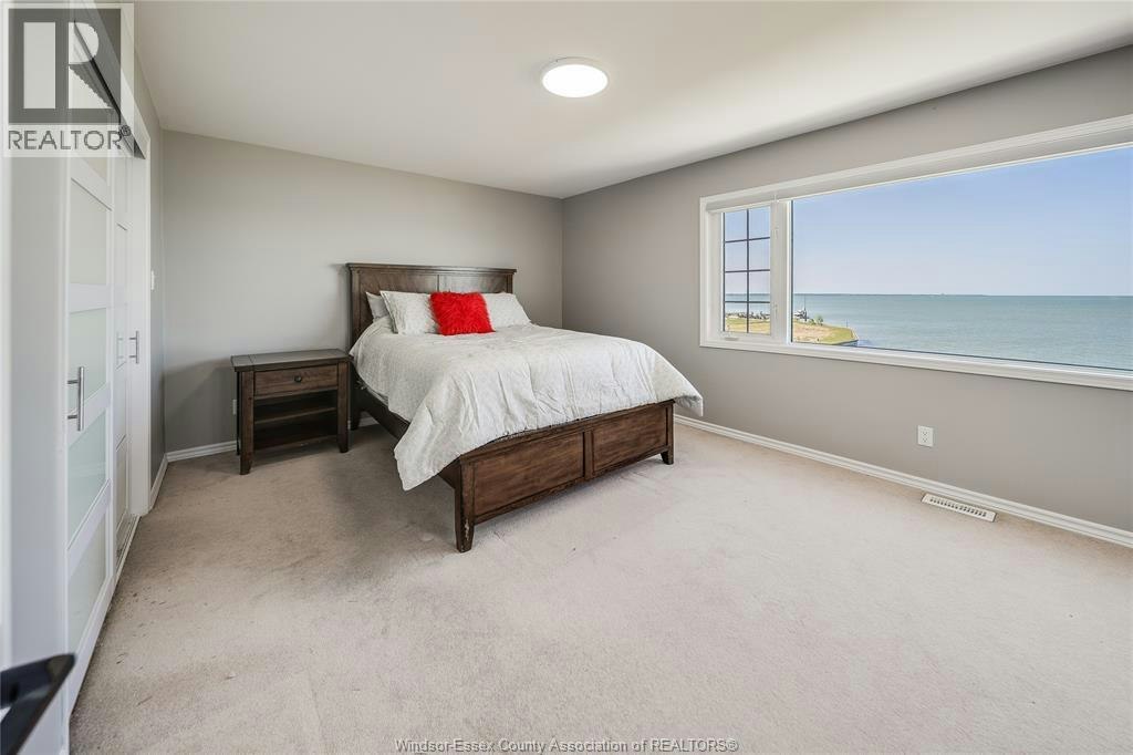 13902 Riverside Drive, Tecumseh, ON, N8W 1B6 - 21