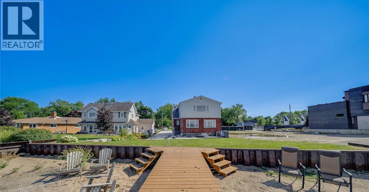 13902 Riverside Drive, Tecumseh, ON, N8W 1B6 - 32