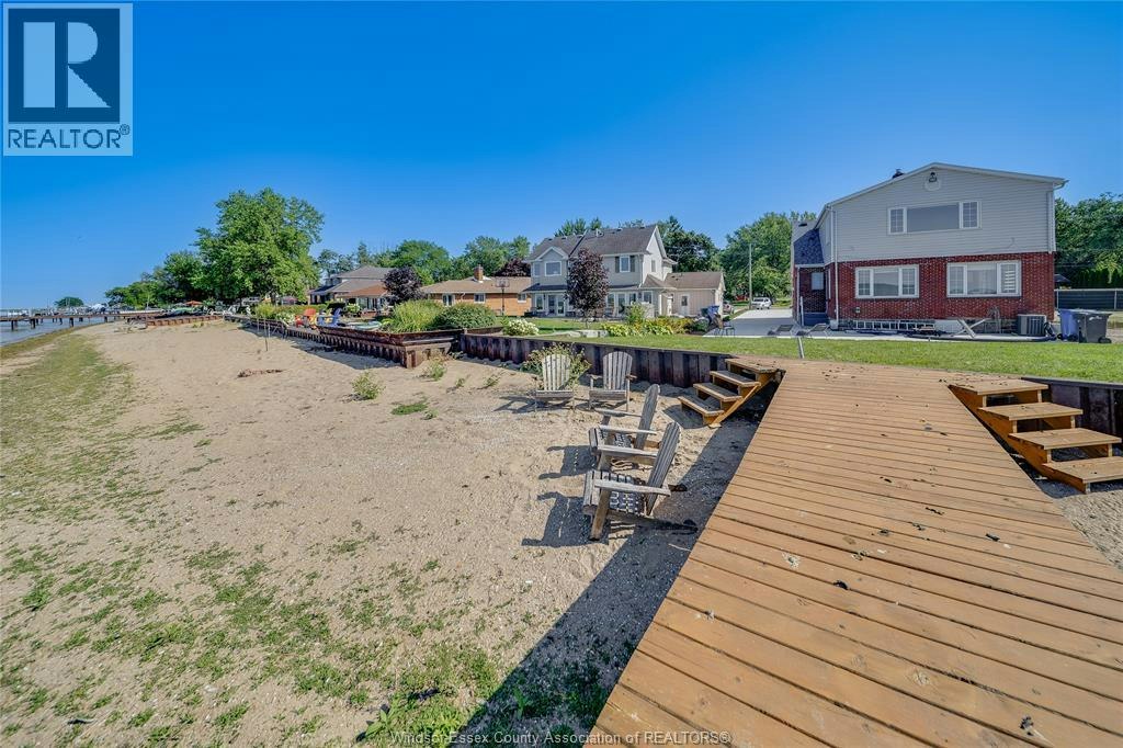 13902 Riverside Drive, Tecumseh, ON, N8W 1B6 - 31
