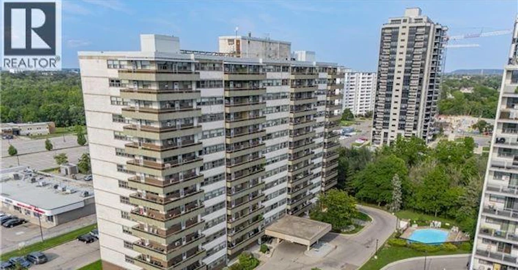 310-215 Glenridge Avenue E, St. Catharines, ON, L2T 3J7