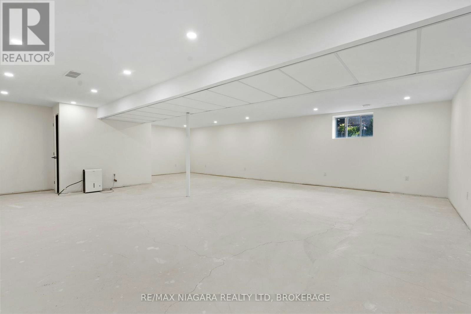 23-300 Richmond Street, Thorold, ON, L2V 0L6 - 25