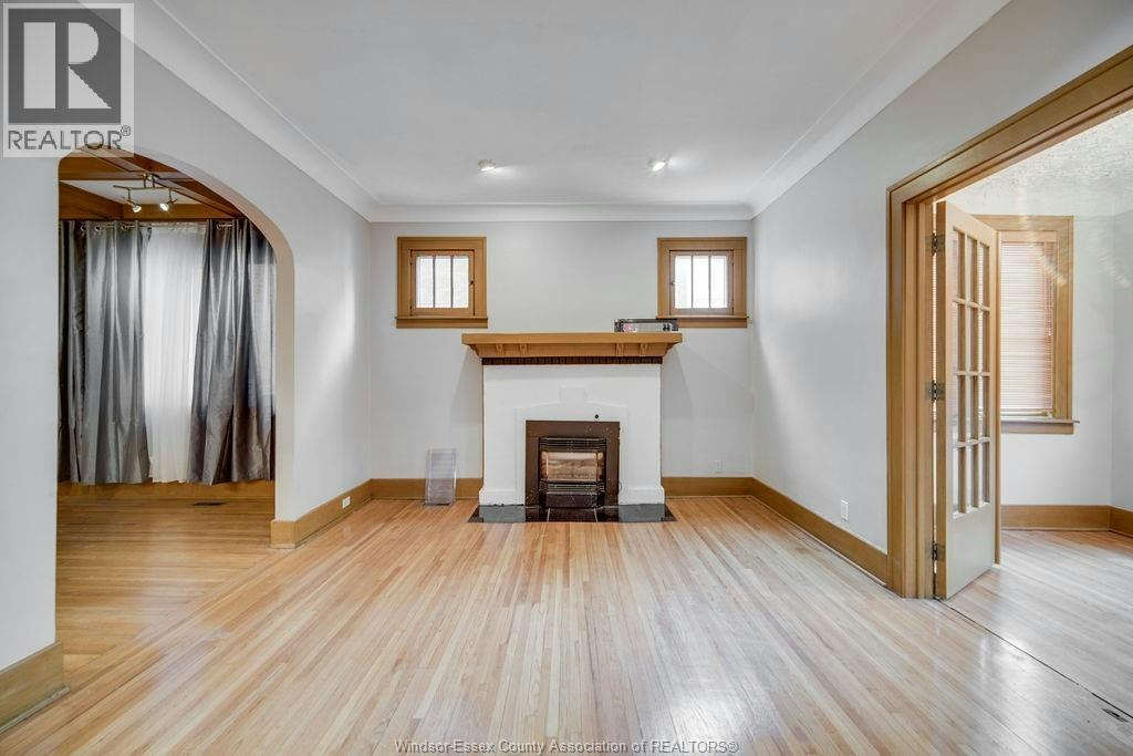 MAIN FLOOR-1346 Parent Avenue, Windsor, ON, N8X 4J3 - 4