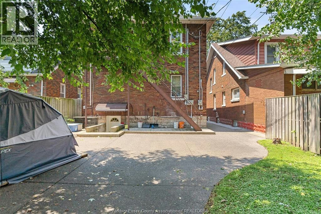 MAIN FLOOR-1346 Parent Avenue, Windsor, ON, N8X 4J3 - 17