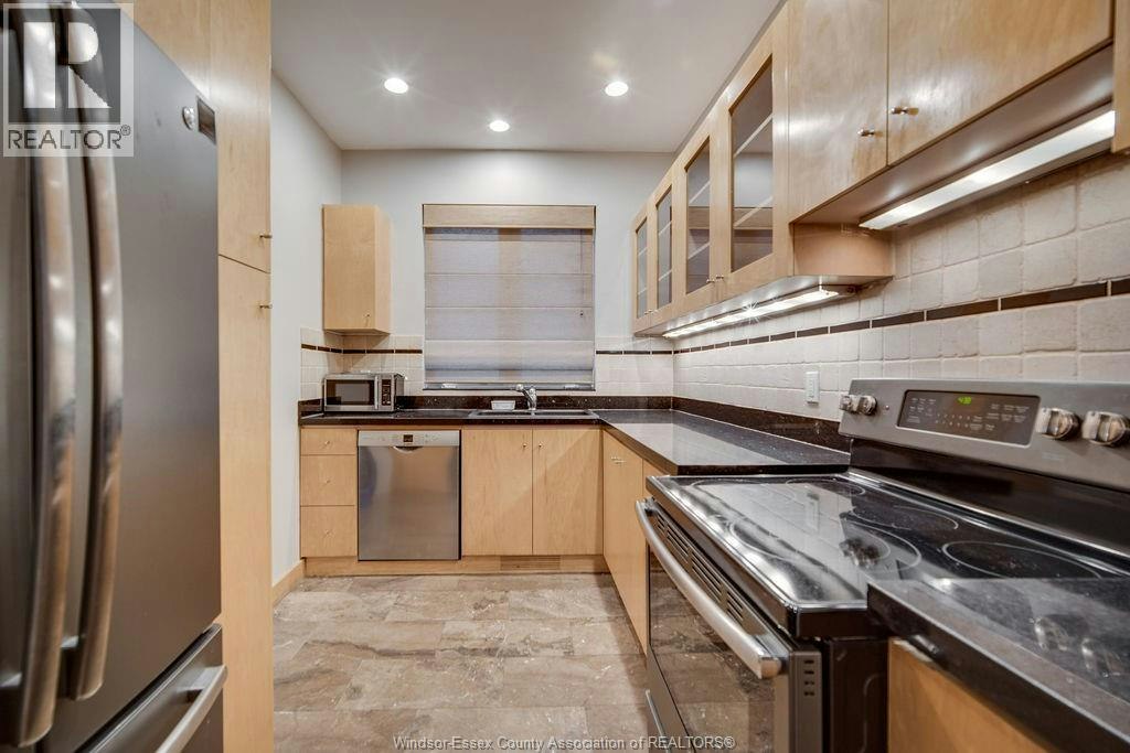 MAIN FLOOR-1346 Parent Avenue, Windsor, ON, N8X 4J3 - 9