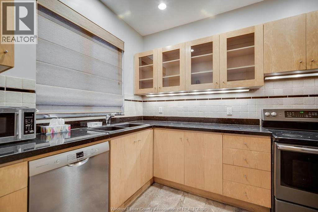 MAIN FLOOR-1346 Parent Avenue, Windsor, ON, N8X 4J3 - 10