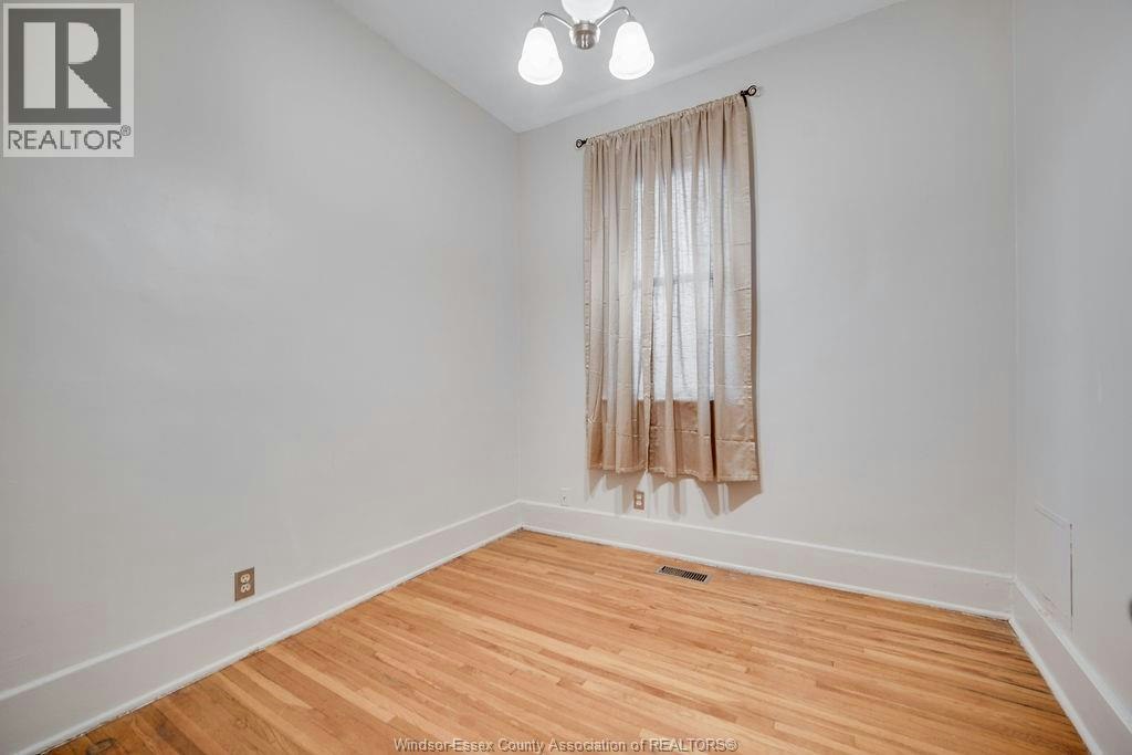 MAIN FLOOR-1346 Parent Avenue, Windsor, ON, N8X 4J3 - 12
