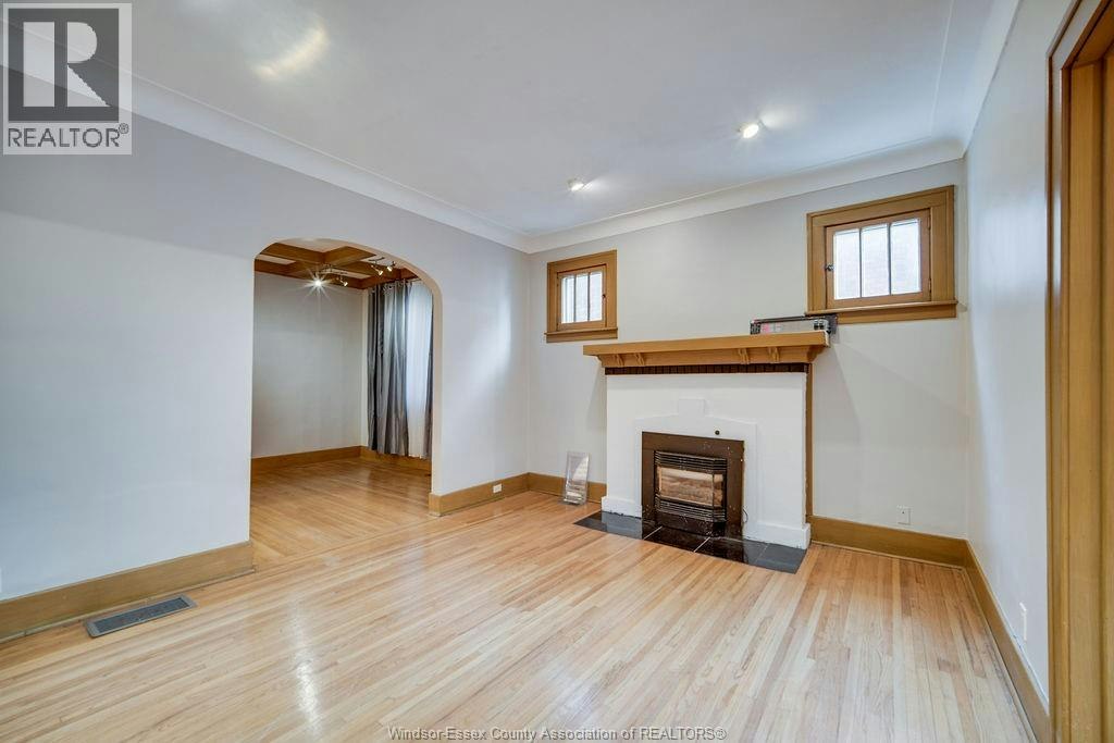 MAIN FLOOR-1346 Parent Avenue, Windsor, ON, N8X 4J3 - 5