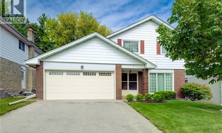 16 Bonnylyn Drive