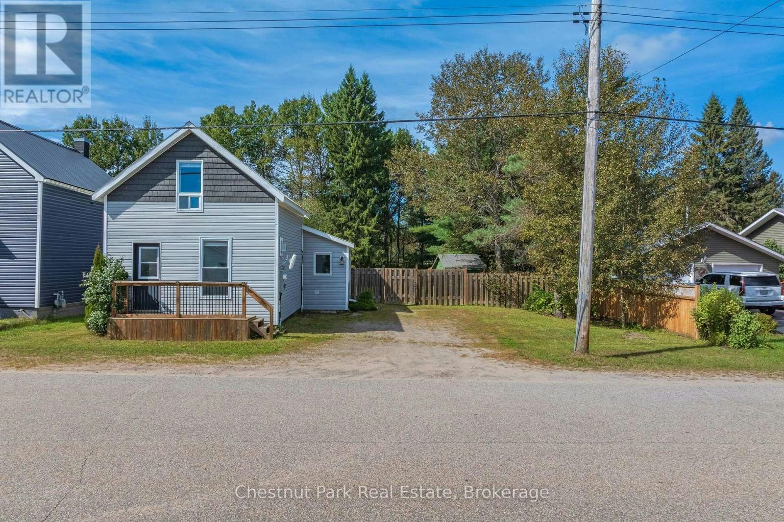 156 Main Street, Perry, ON, P0A 1R0