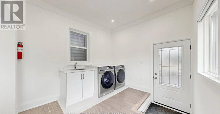 124 Kendal Avenue, Toronto, ON, M5R 1L9 - 22