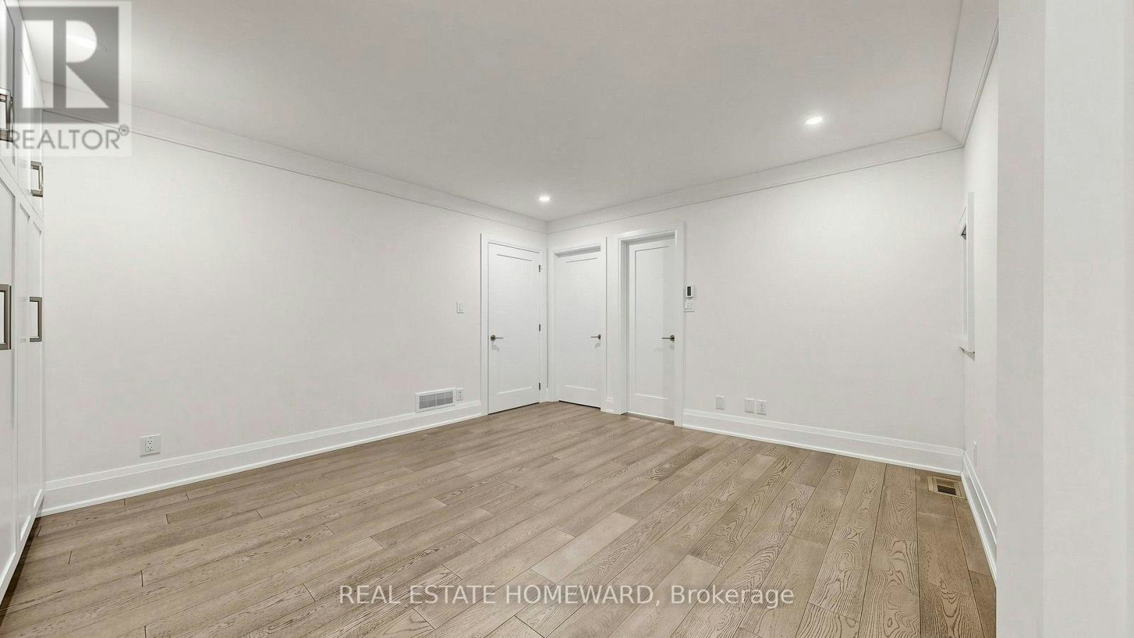 124 Kendal Avenue, Toronto, ON, M5R 1L9 - 14