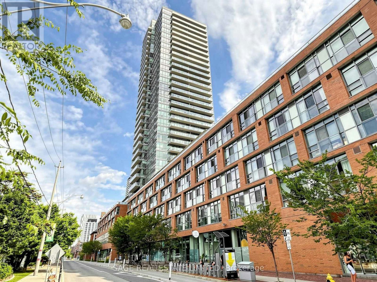 1003-33 Mill Street, Toronto, ON, M5A 3R3