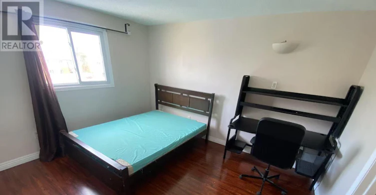 9 Whistling Hills Drive, Toronto, ON, M1V 2B6 - 8