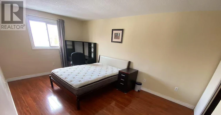 9 Whistling Hills Drive, Toronto, ON, M1V 2B6 - 7