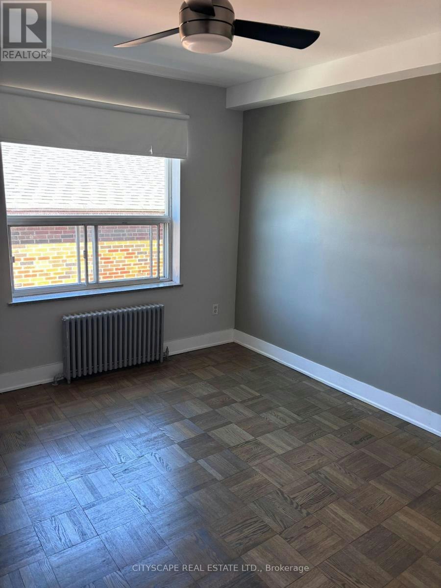 135 Sammon Avenue, Toronto, ON, M4J 1Y9 - 8