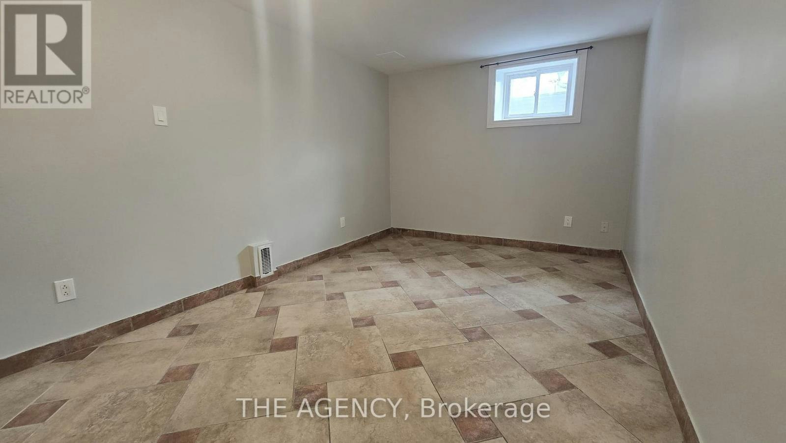 120 Valley Vista Drive, Vaughan, ON, L6A 0Z3 - 6