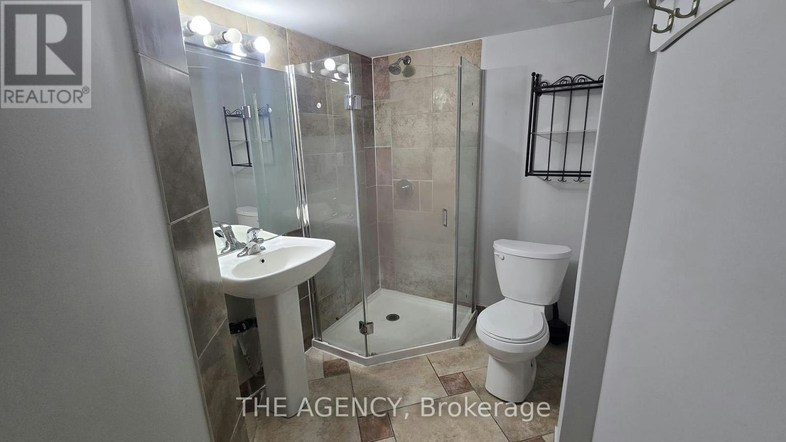 120 Valley Vista Drive, Vaughan, ON, L6A 0Z3 - 9