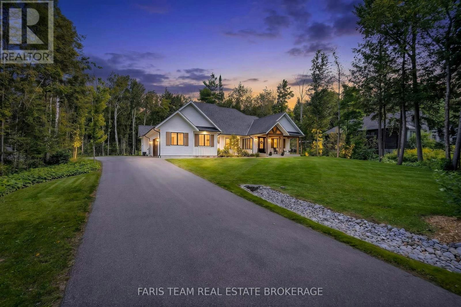 56 Marni Lane, Springwater, ON, L0L 2K0