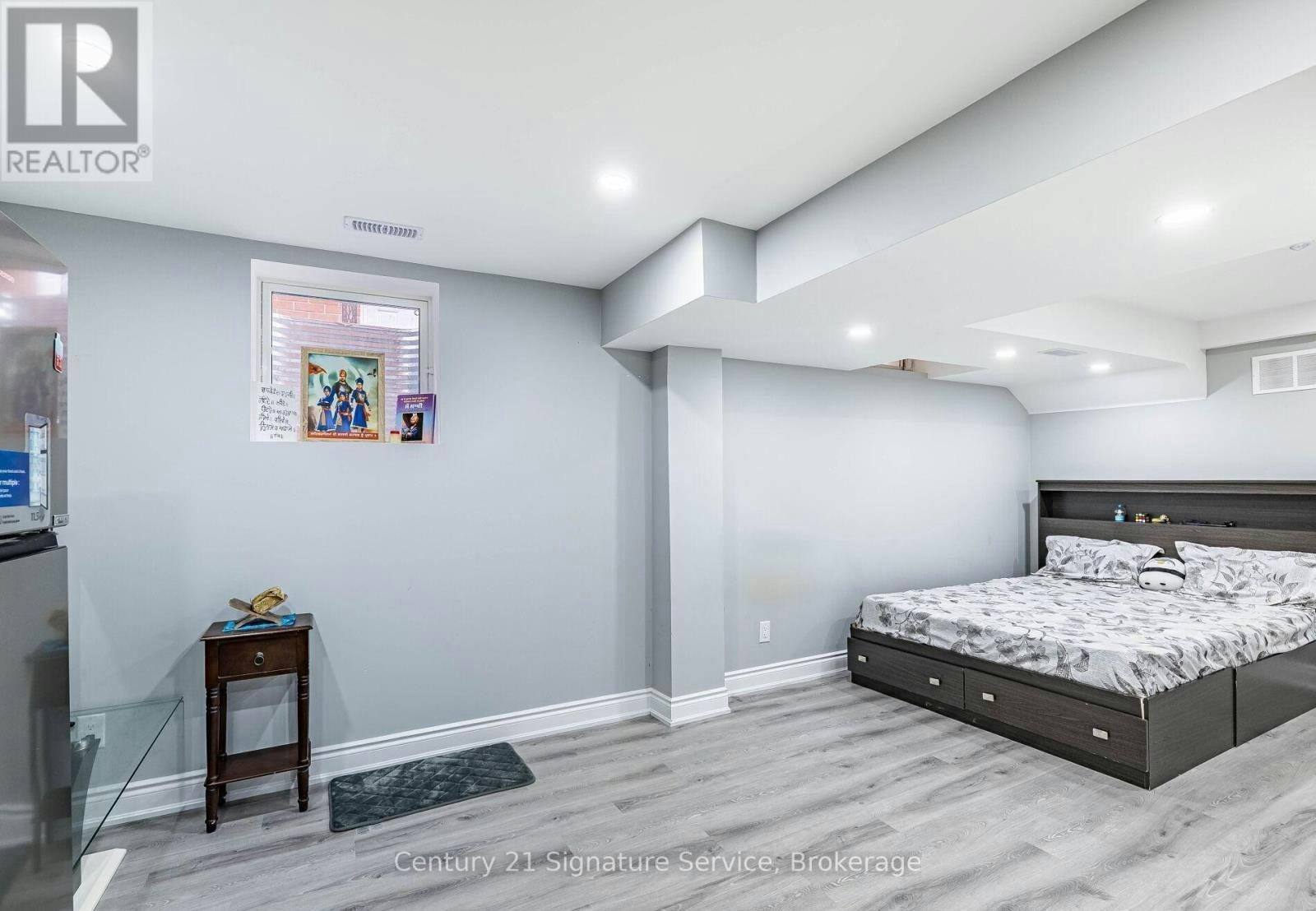 BASEMENT-7 Dunlop Court, Brampton, ON, L6X 4Z8 - 4