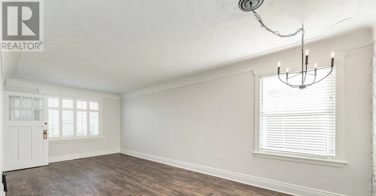 257 Tragina Avenue N, Hamilton, ON, L8H 5C9 - 4