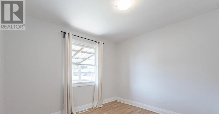 257 Tragina Avenue N, Hamilton, ON, L8H 5C9 - 12