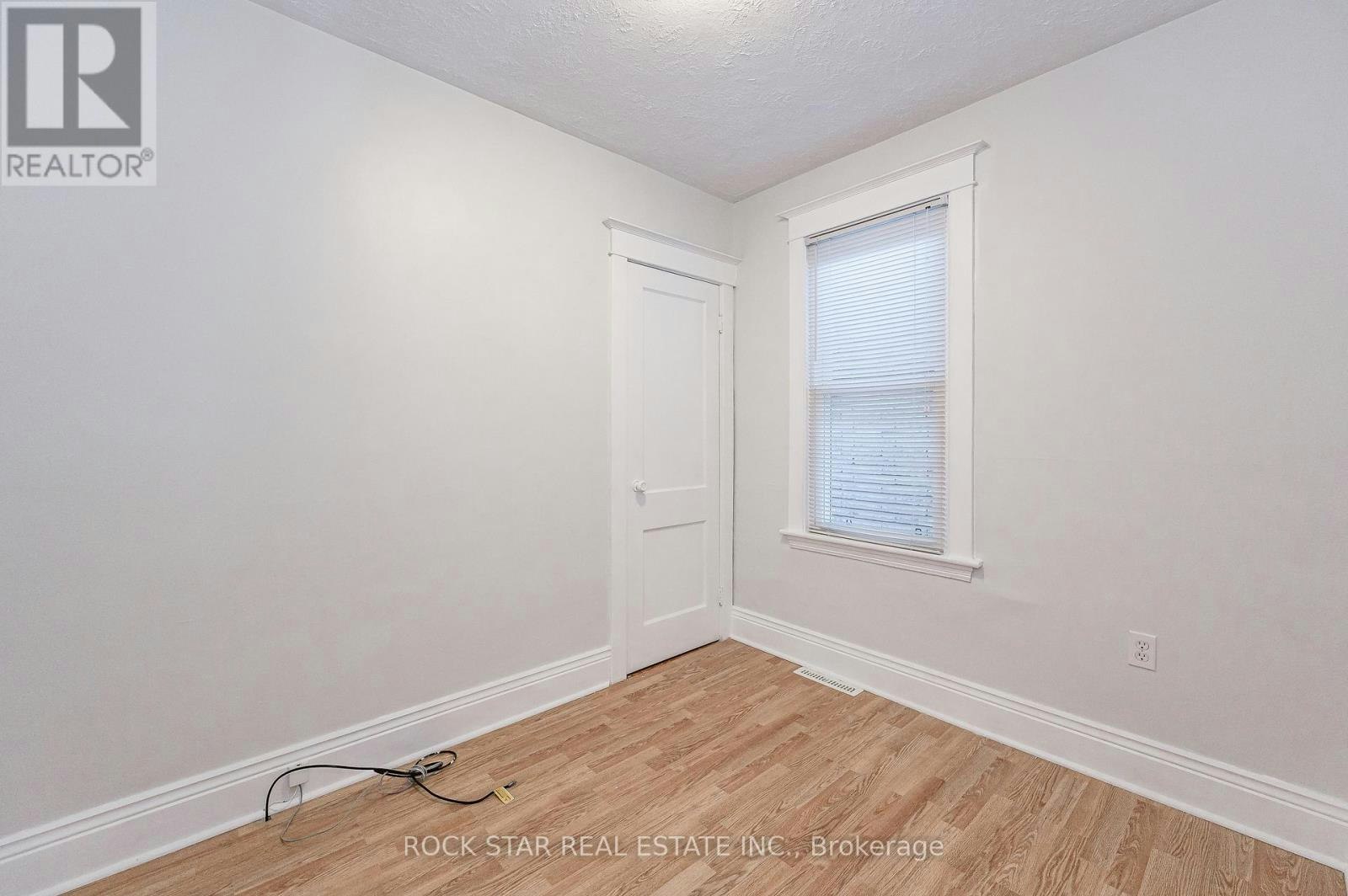 257 Tragina Avenue N, Hamilton, ON, L8H 5C9 - 14