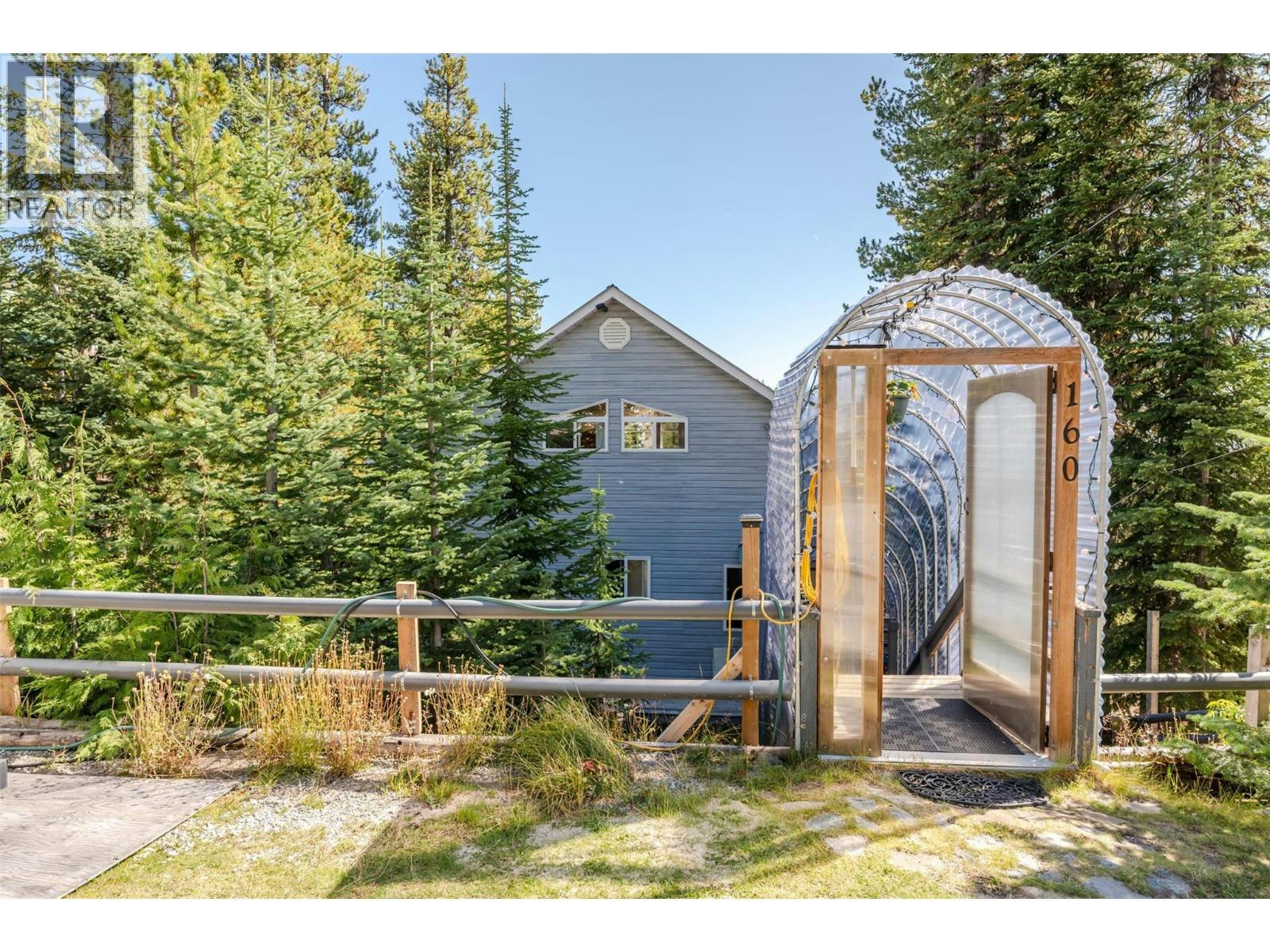 160 Cougar Road, Oliver, BC, V0H 1T8